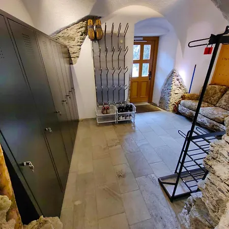 Haus Groder Guest house